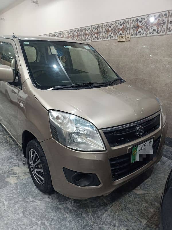 Suzuki Wagon R VXL 2015 Engine capapcity 1000cc 1