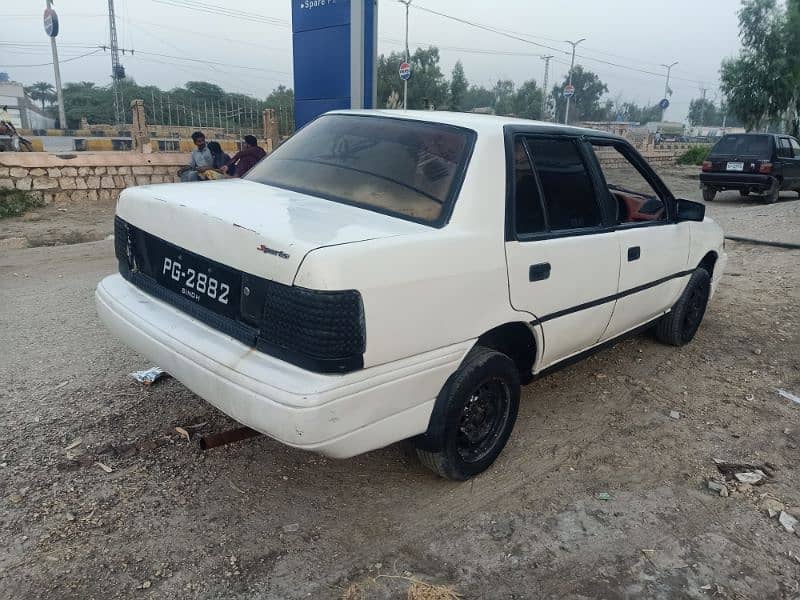 Hyundai Excel 1993 5