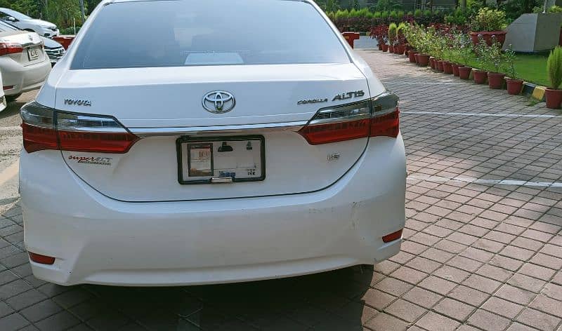 Toyota Corolla Altis 2019 3