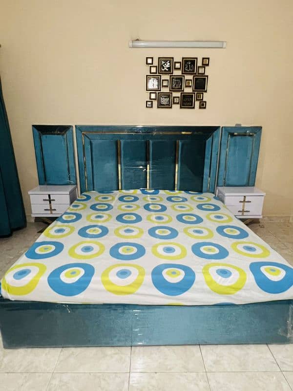 complete bed set New with out mattress 3