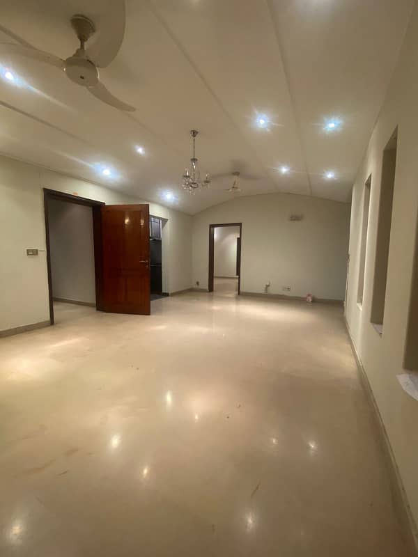 1 Kanal 3 Bedroom upper portion available for Rent in DHA, Phase 4, Lahore 0