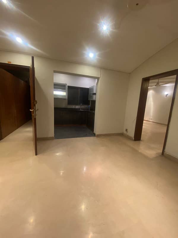 1 Kanal 3 Bedroom upper portion available for Rent in DHA, Phase 4, Lahore 6