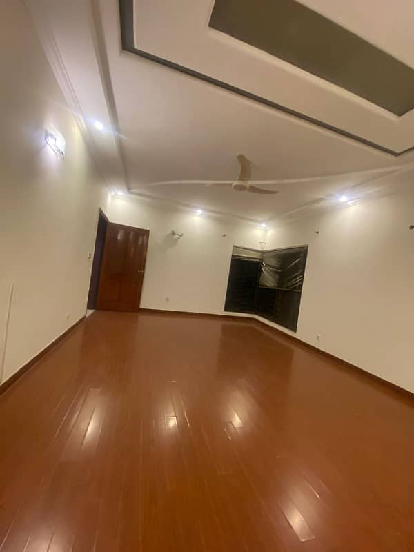 1 Kanal 3 Bedroom upper portion available for Rent in DHA, Phase 4, Lahore 13