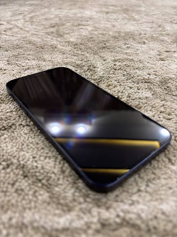 IPhone 12 jv 64gb Black Colour 15