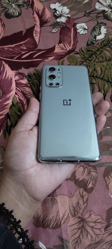 One Plus 9 Pro 9