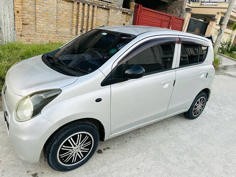 Suzuki Alto 2012 3