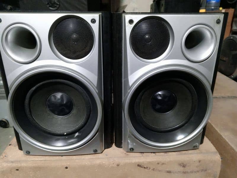 speaker aiwa 2