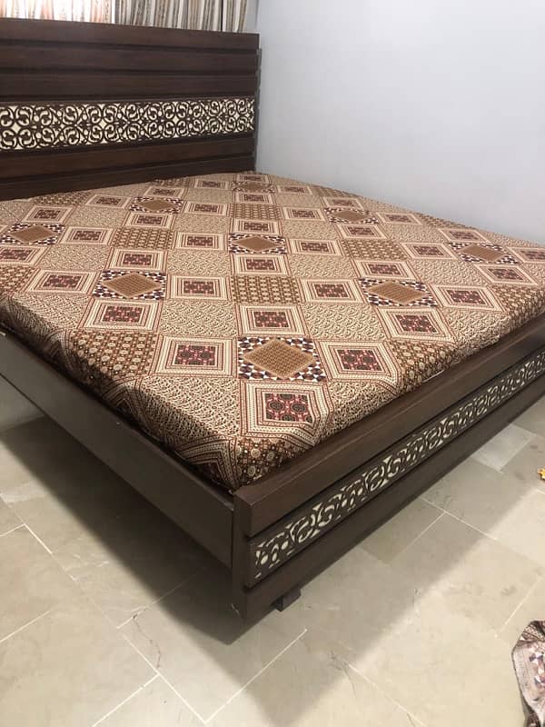 Woden jafree bed 3