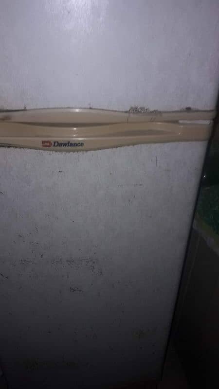 Dawlance Fridge for SALE  ! Call on Number : 03353703506 6