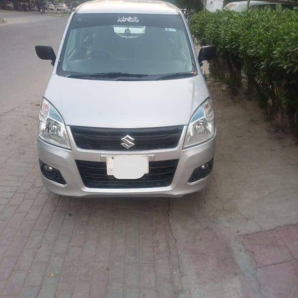 Suzuki Wagon R 2015 1