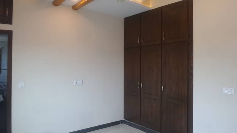 3200 Square Feet Upper Portion available for rent in D-12 if you hurry 1