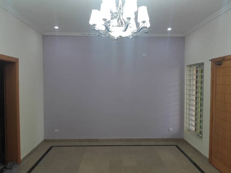 Good 3200 Square Feet Lower Portion For rent In D-12 5