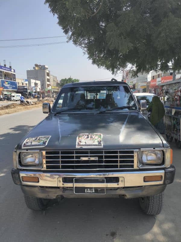 Toyota Hilux 1986 double cabin 4x4 0