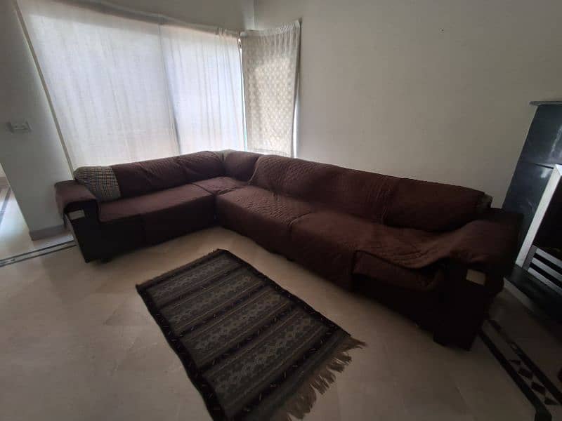 7 Seater L shaped sofa in very good condition 2