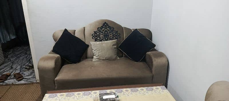 10/10 condition 7 Seater Sofa Set for sale 1