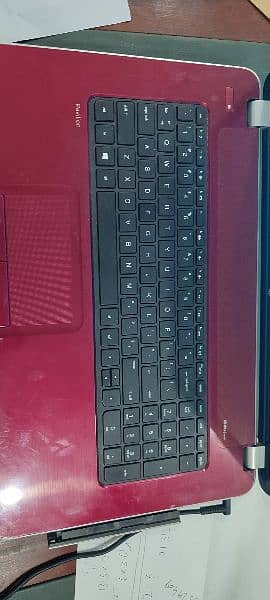 HP Laptop Pavilion 19 inch 5