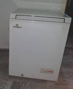 Dawlence DF 200 Deep Freezer For Sale  (under Warranty)