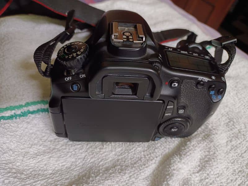 Canon 60D brand new condition 4