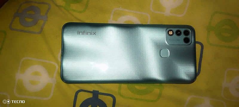 Infinx hot 10 play good like new 4