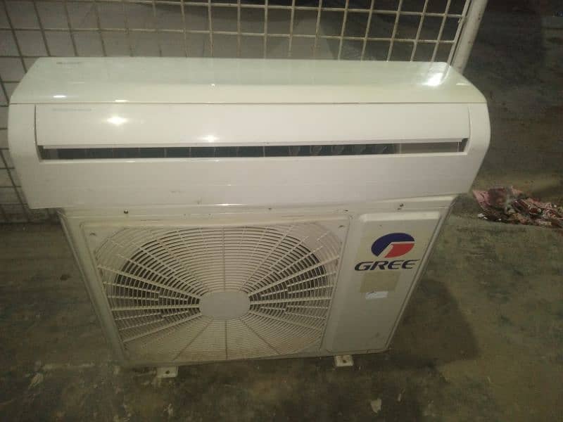 gree 1,5 ton inverter slightly used and genuine ac sale 5