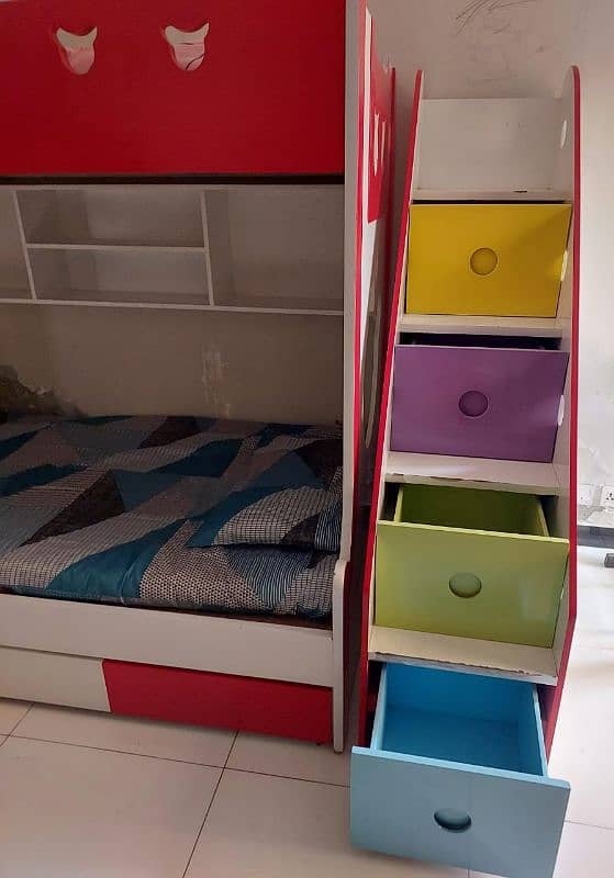 TRIPLE DECK BUNK BED 4