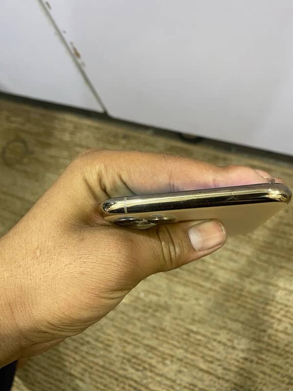 iphone 11 pro max jv no pta 256gb water pack 10/10 2