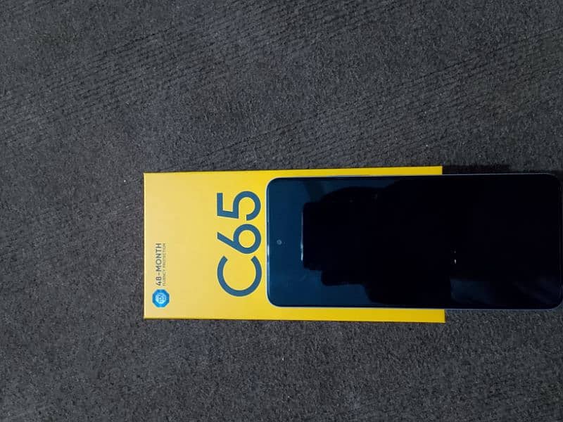 Realme C65.8+4/256 4