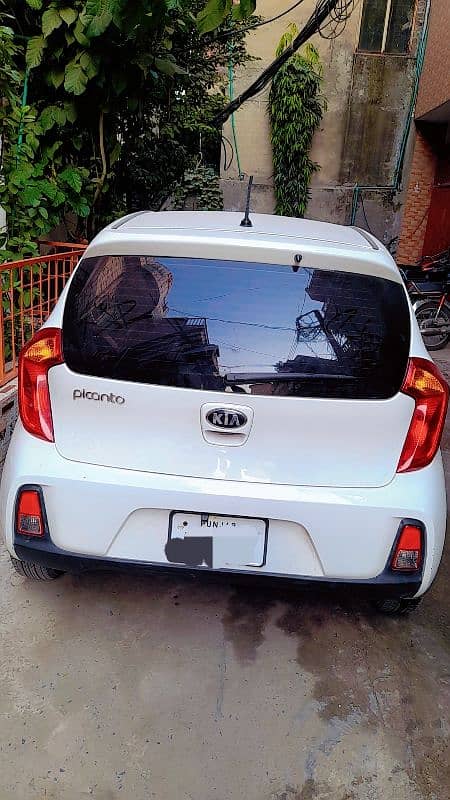 KIA Picanto 2021 1