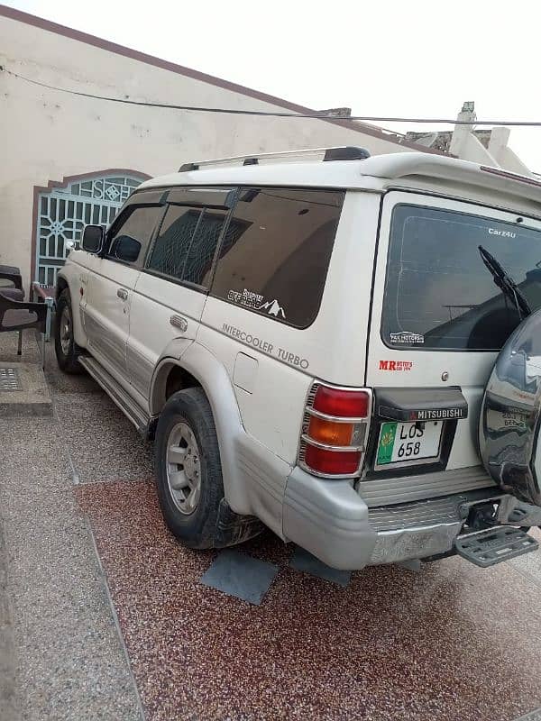 Mitsubishi Pajero 1993 2