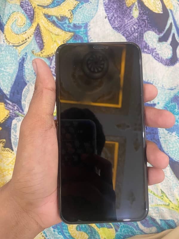 IPHONE 11 PRO MAX 256 (gb) non pta 6