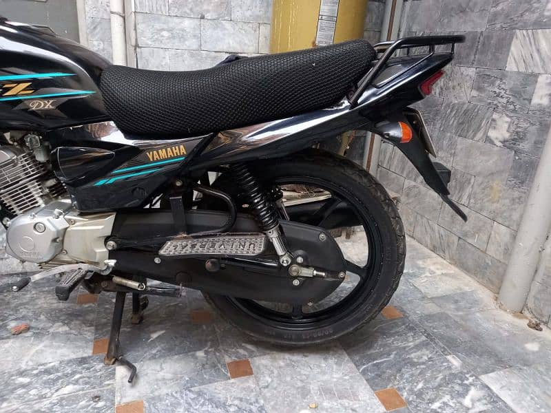 Yamaha ybr-z 125Cc for argent sale. 3