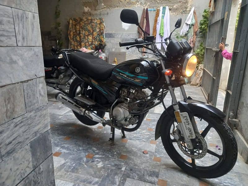 Yamaha ybr-z 125Cc for argent sale. 4