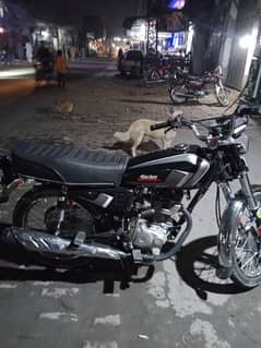 Honda 125.2017model condition good .