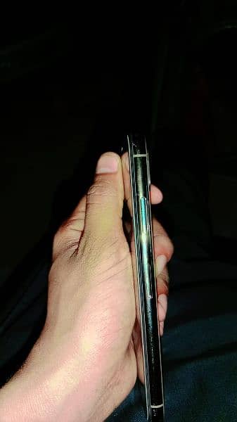 i phone xs original no chamge no repair 4