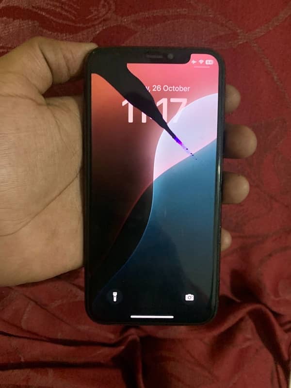 I phone 11 pro for sale banal ma black line ha 64gb 4