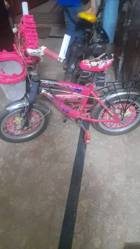 Yeh tenu Cycle For sale Han Inma se Koi be Pasand ho tu batai Thura sa 14