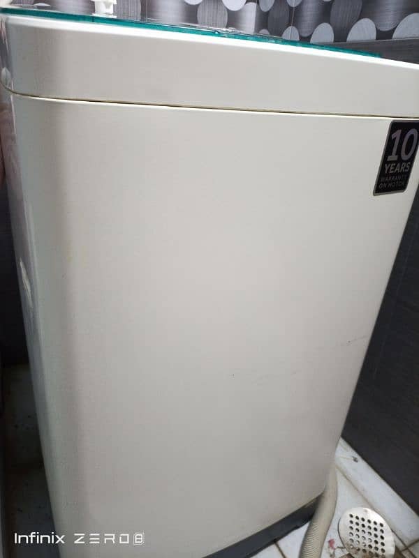 Haier machine 8.5Kg 10/10 2