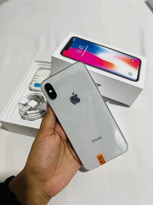 iphone x with complete box 0340=69=50=368 whatsapp number 1