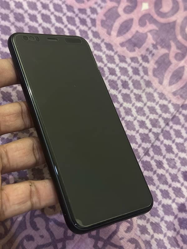 google pixel 4. 8