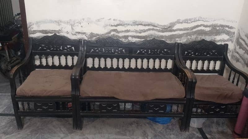 2 salon chairs 1 washing unit and 2 sofa set for sale 11