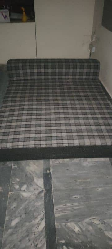 Sofa Combed For Sale urgent Sale 0