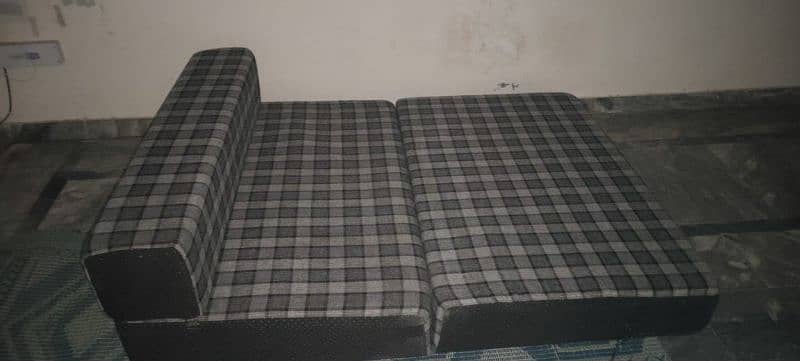 Sofa Combed For Sale urgent Sale 3