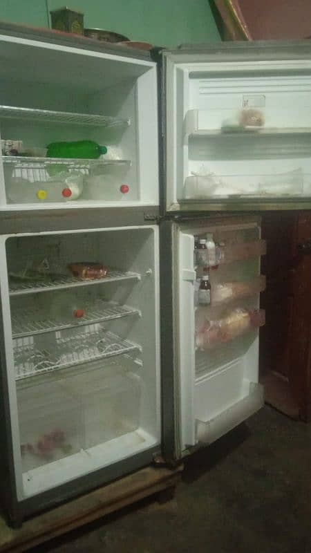 Large size fridge 4