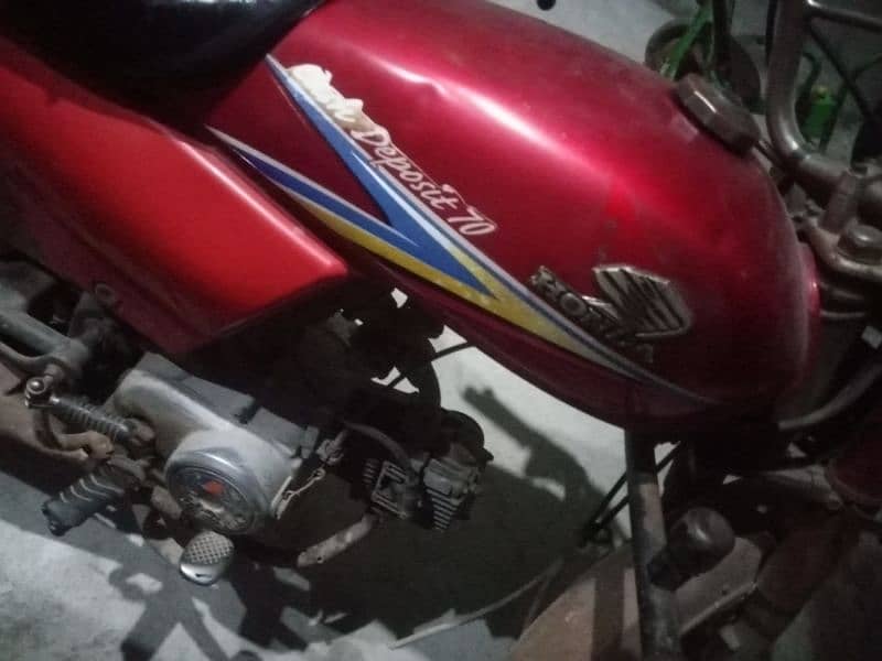 good condition Honda 70 2010 model 4