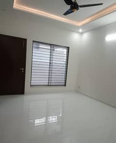 Upper Portion Available For Rent 0