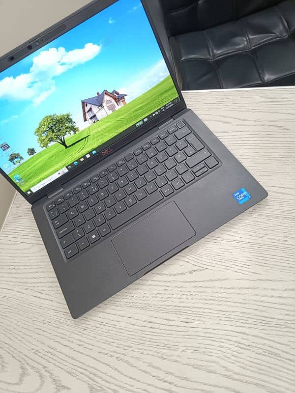 Dell latitude 7320 core i7 11th gen quadcore 13.3 inch fhd 1080p ips 5