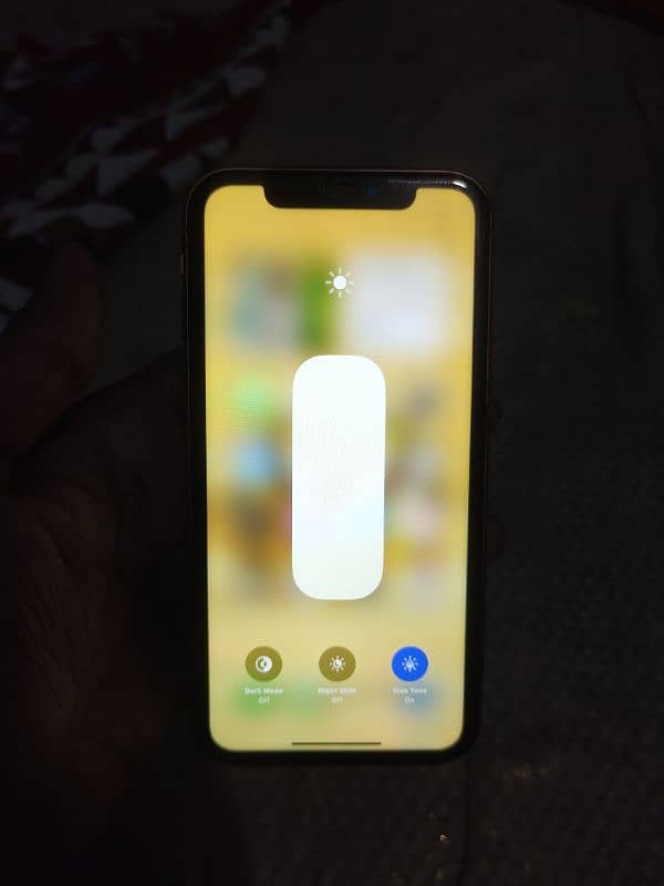 iphone XR 7