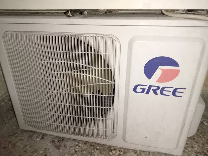 Gree AC For sale 0