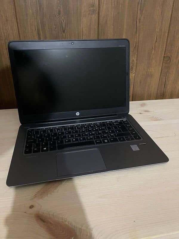 Hp EliteBook folio 1040 2