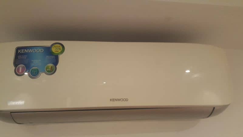 Kenwood 1.5 ton invertor ac 2